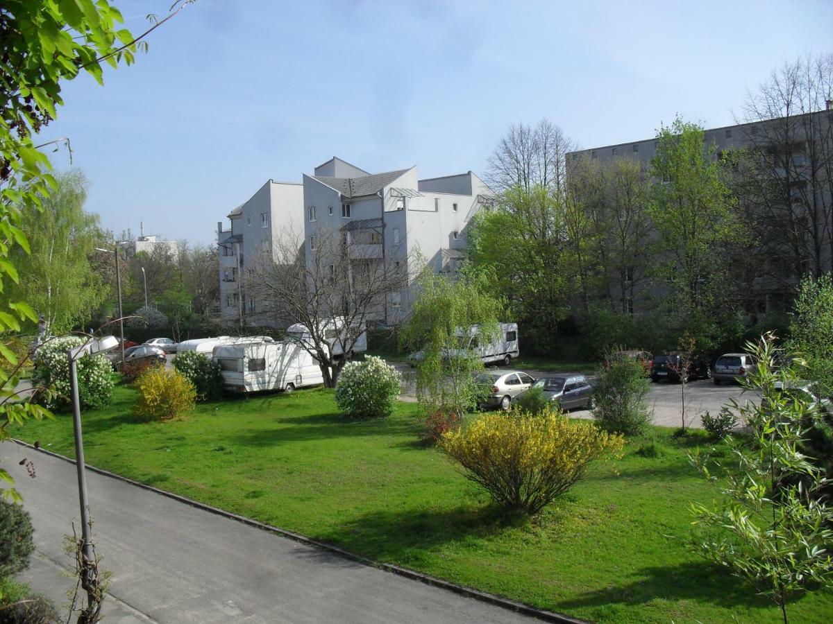 Ambiente In Karlsruhe City Kültér fotó